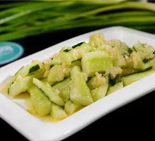 Garlic Cucumber Salad