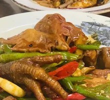 Spicy Stir-Fried Local Rooster