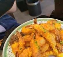 Soft-Fried Sea Prawns