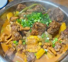 Pork Rib and Chicken Claw Hot Pot