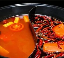 Yin-Yang Tomato Hot Pot