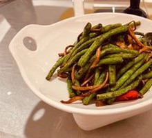 Bamboo Shoot Mushroom Stir-Fried with Green Beans