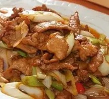 Scallion Stir-Fried Lamb