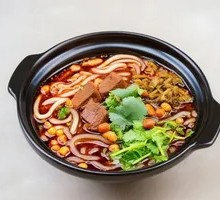 Sandy Pot Beef Spicy Rice Noodles