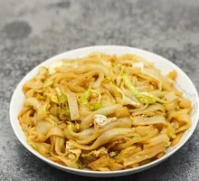 Cantonese Egg Fried Rice Noodles