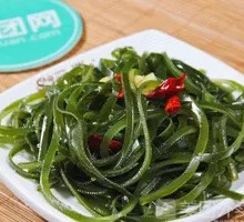 Thin seaweed strips