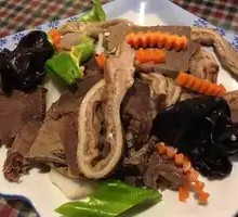 Stir-Fried Whole Donkey