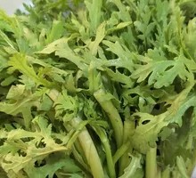 Chinese chrysanthemum greens