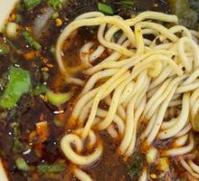 Sour Cabbage Beef Noodles