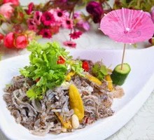 Sichuan-style Pickled Pepper Fish Skin