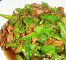 Stir-Fried Pork with Green Peppers