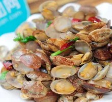 Spicy Stir-Fried Clams