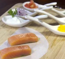 Smoked Salmon Hand Roll