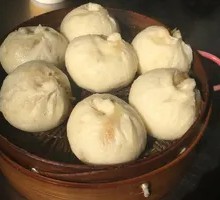 Xianggu Mushroom and Pork Steamed Buns