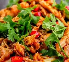 Spicy Chicken Leg and Potato Stir-fry