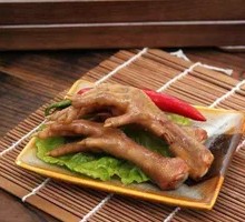 Braised Chicken Feet