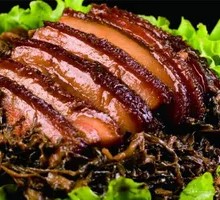 Preserved Vegetable Braised Pork