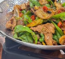 Hunan-style Pork with Chili