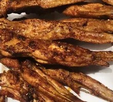 Charcoal-Grilled Chicken Wings