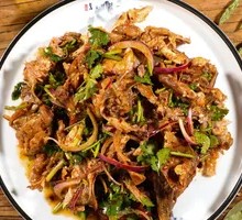 Spicy Chicken Neck with Potato Salad