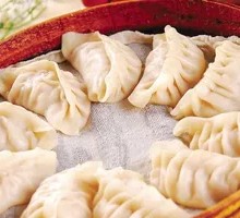 荠菜猪肉蒸饺