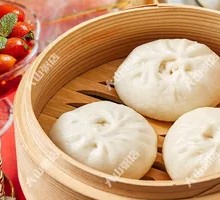 Handmade Sauces Pork Steamed Buns
