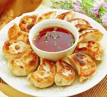 Bittercress and Pork Pan-Fried Dumplings