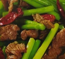 Stir-Fried Beef with Garlic Shoots