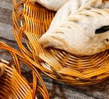 Mountain Vegetable Pork Bun