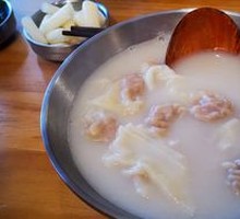 Fresh Family Feast Dumplings