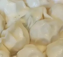 Chinese cabbage and pork dumplings