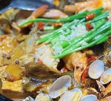 Stewed Mixed Fish Pot