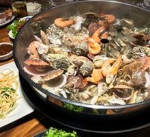Seafood Hot Pot