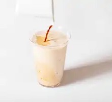 Osmanthus Oat Milk Latte