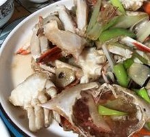 Scallion and Ginger Stir-Fried Crab