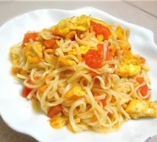 Vegetarian Egg Fried Noodles