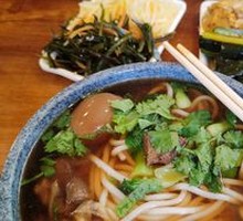 Beef Noodles with Egg