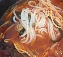 Tomato Mushroom Rice Noodles