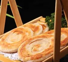 Qingdao Oil-Smoked Fire Cake