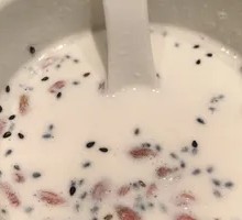Milk Sweet Rice with Fermented Glutinous Rice