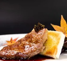 Foie Gras with Red Wine Blueberry Sauce