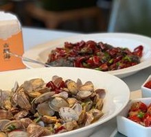 Spicy Stir-Fried Hongdao Clams