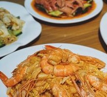 Braised Large Shrimp with Chinese Cabbage