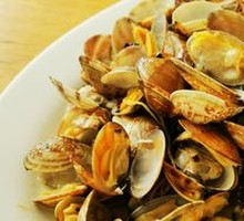 Spicy Stir-Fried Clams