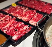 High-Calcium Beef Bone Soup Pot