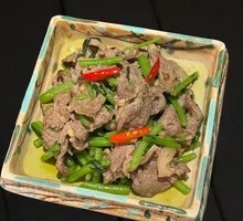 Green Sichuan Pepper Sauce Stir-fried Lamb Loin