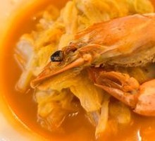 Shrimp and Chinese Cabbage Stir-fry