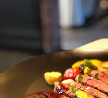 Australian M9 Wagyu Sirloin Steak