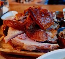 Roasted Pork Knuckle