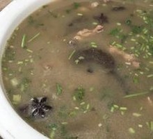 蛤蜊疙瘩汤